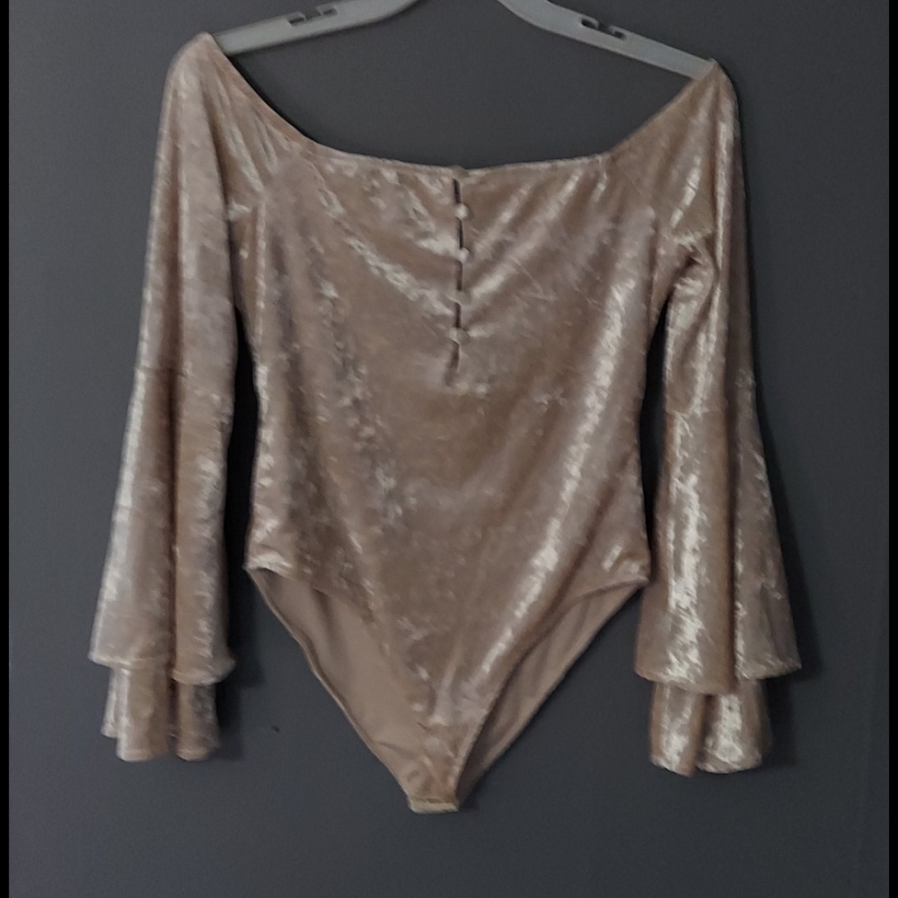House of Harlow Body suit